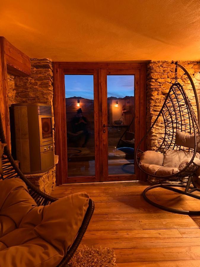 Locanda Il Campo Della Quercia San Damiano Macra Eksteriør billede
