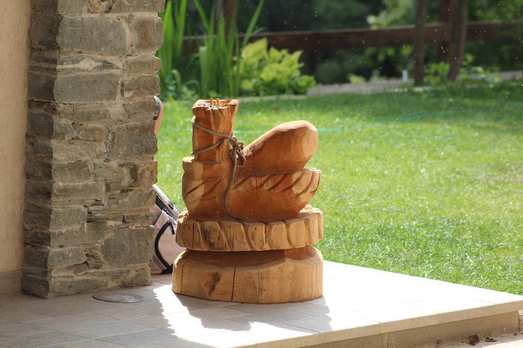 Locanda Il Campo Della Quercia San Damiano Macra Eksteriør billede