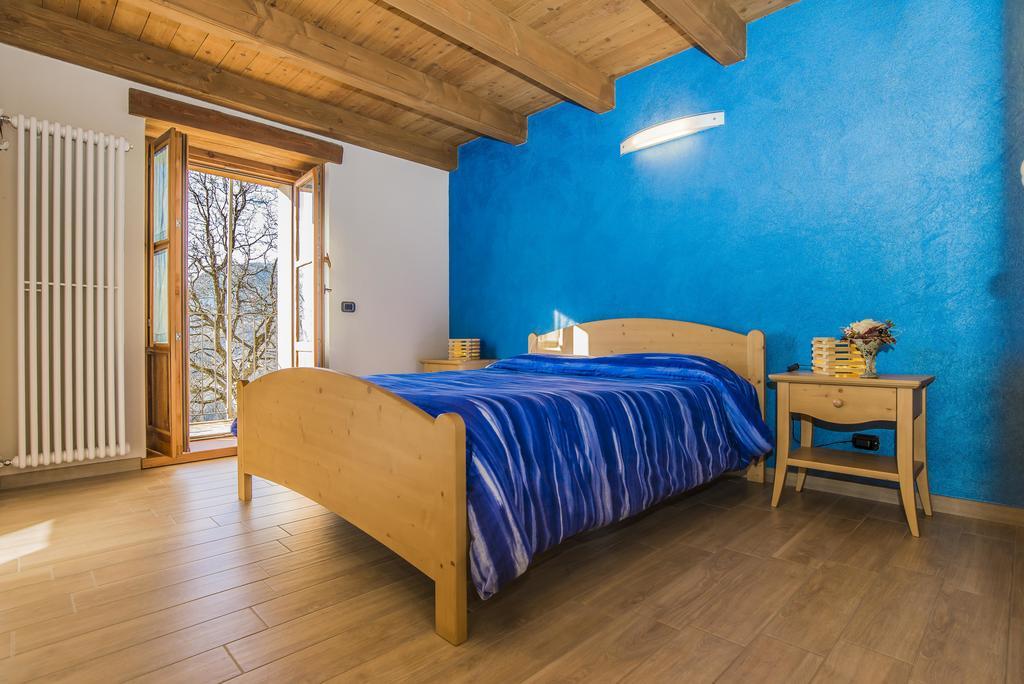 Locanda Il Campo Della Quercia San Damiano Macra Eksteriør billede